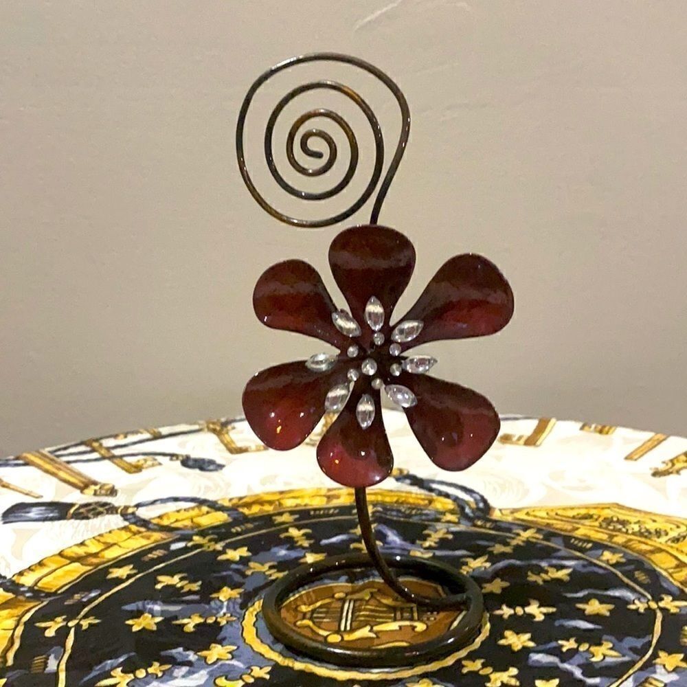 Studded flower photo/card holder. 